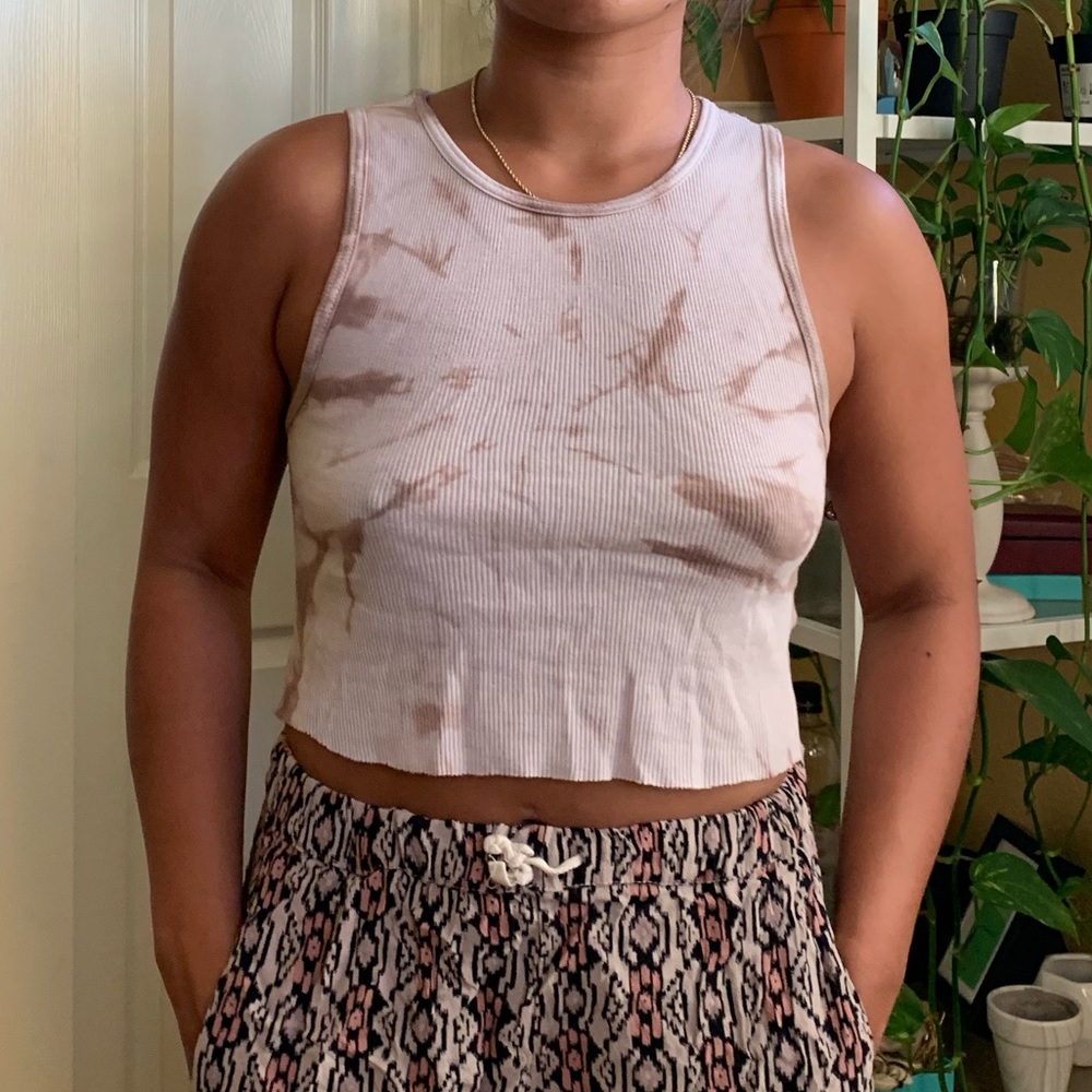 Cropped tie dye tank